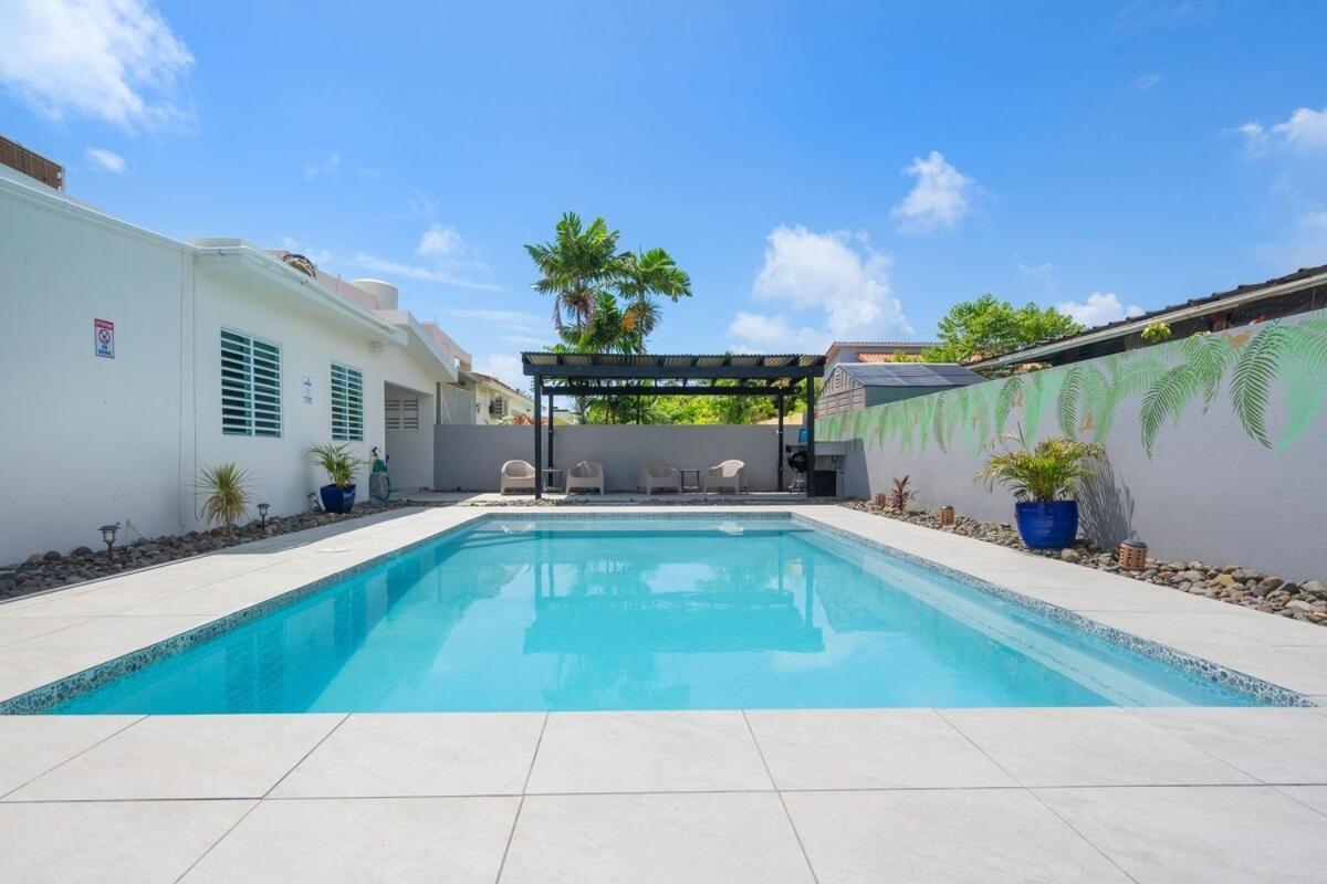 Walk To Beach Or Swim In The Pool, 4 Bedrooms Home Humacao Luaran gambar