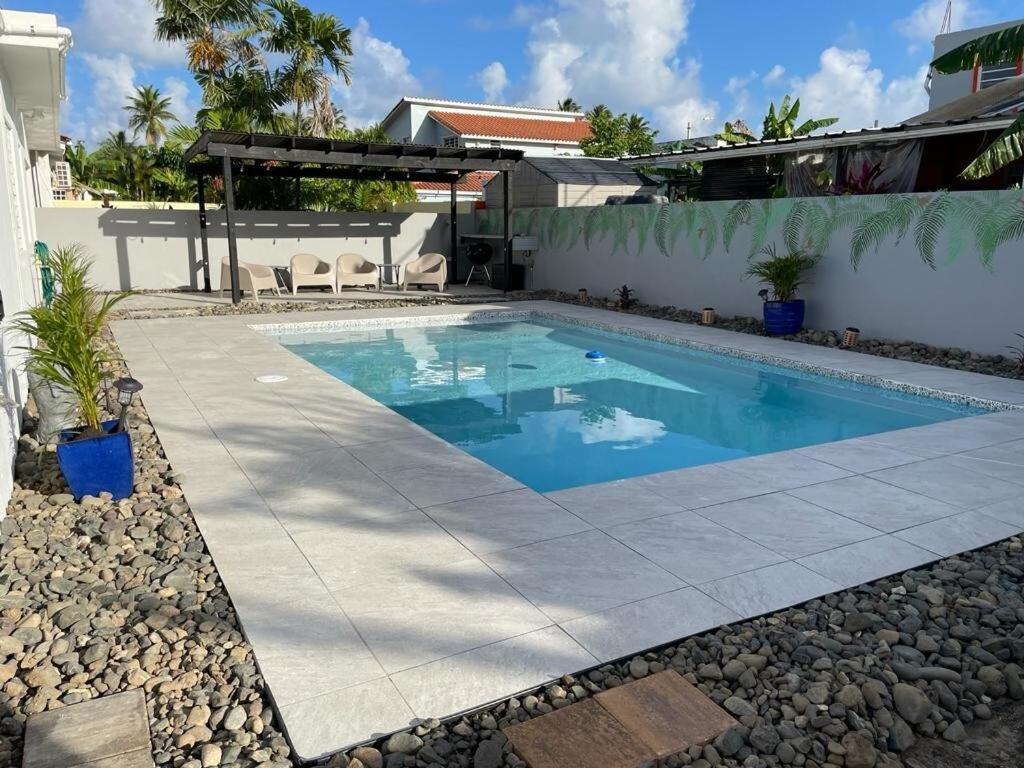 Walk To Beach Or Swim In The Pool, 4 Bedrooms Home Humacao Luaran gambar